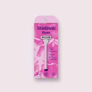 4/$12🦋 Skintimate Bloom Razor Handle + 2 Refills